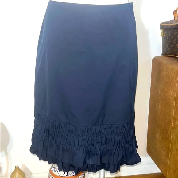 Prada - Picture 1 of 9